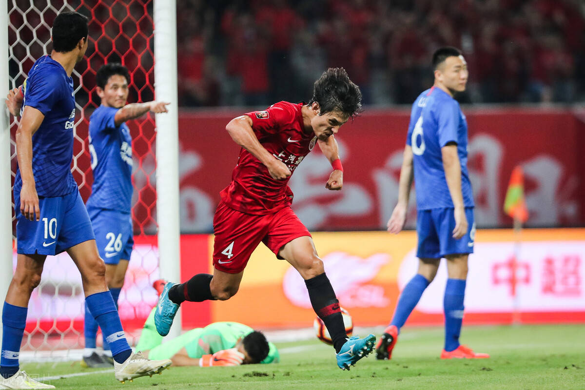 九游APP-包含摩托车赛热身赛上演强强对话，岭北猎隼队逆转塞外银狐队，团队配合流畅；目标直指冠军的词条