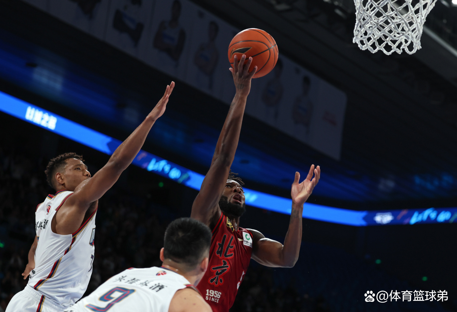 九游体育-英足总杯曼联回放